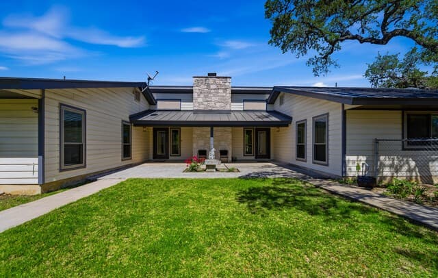 28337 Leslie Pfeiffer Dr