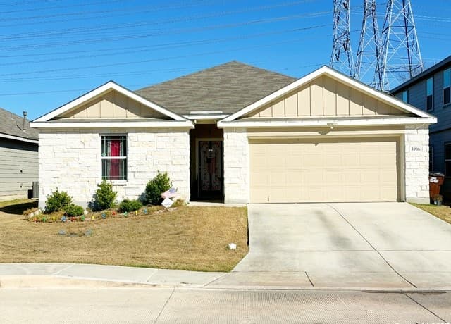 3906 Glenloch Way