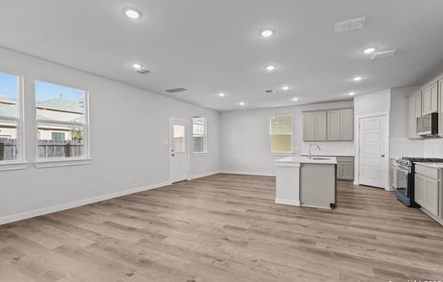 6571 Bufflehead Bend
