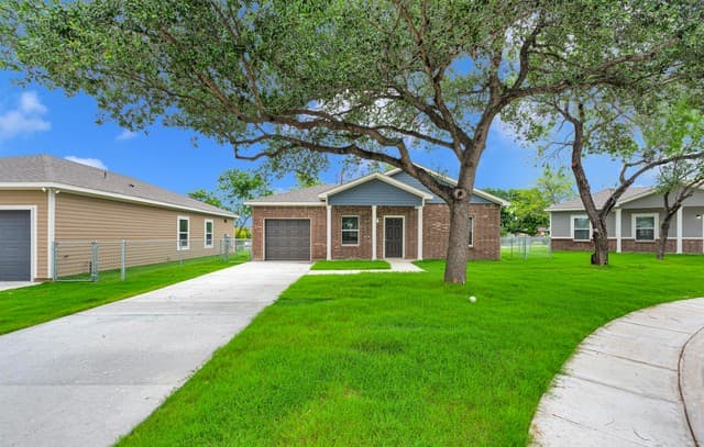 614 Villa Linda