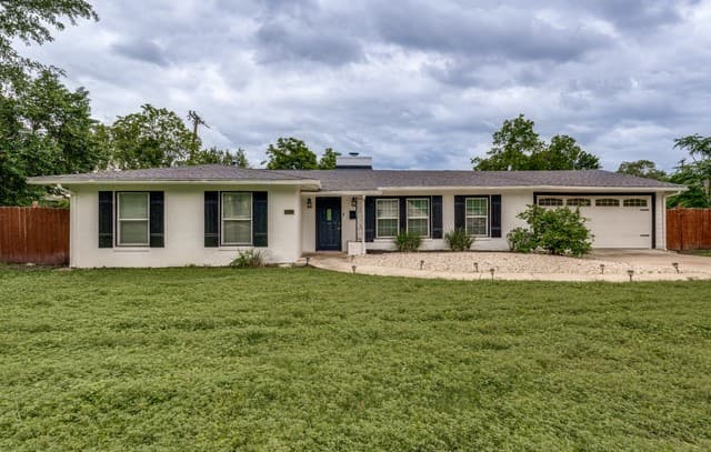 260 Wyanoke Dr