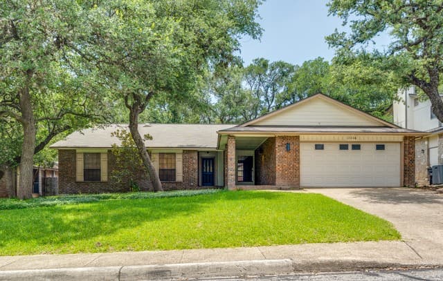 13706 Oak Pebble