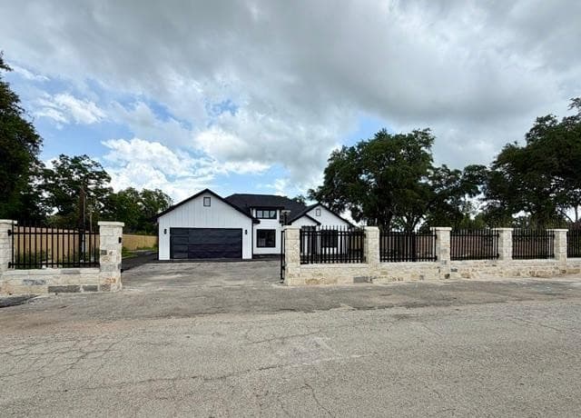 1208 Trail
