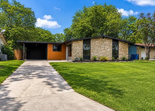 5409 Arneson Dr