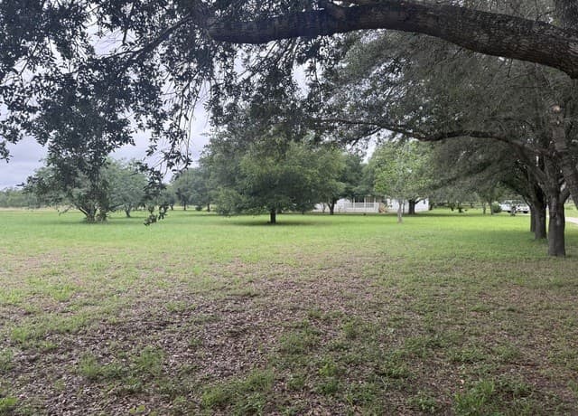 111 Santa Gertrudis, Sutherland Springs, TX 78161