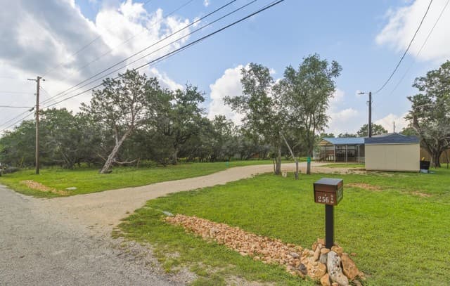256 Nakomis Dr