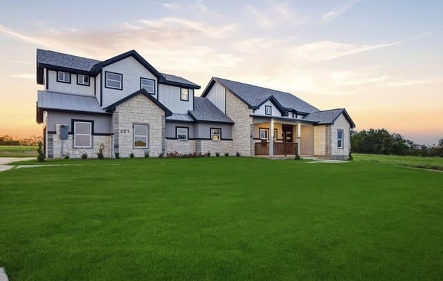 207 Hidden Ranch