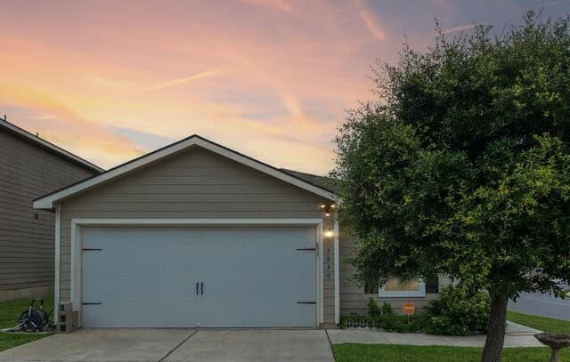 6640 Rosenthal Pass