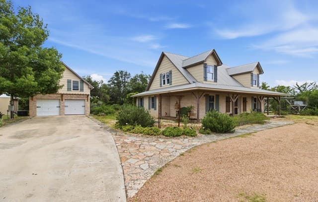 1275 Lacey Dr