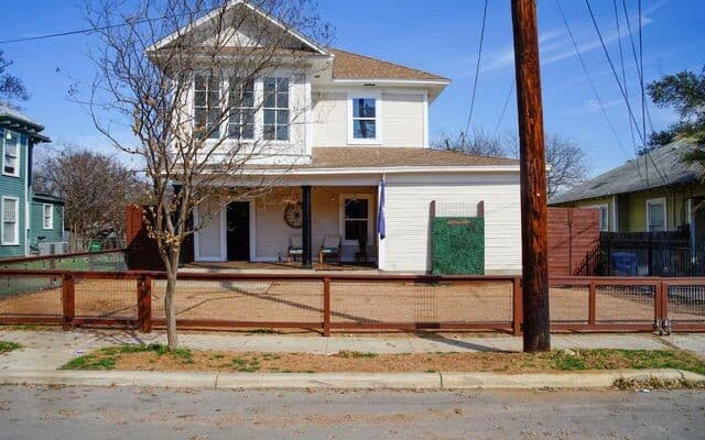 117 Yale
