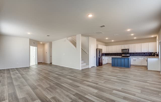 7409 Viridian View