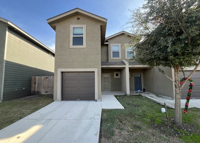 7014 Lakeview Dr. Unit 101