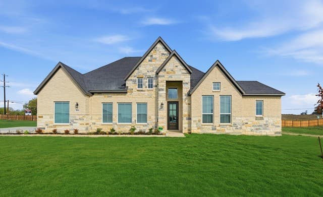 607 Lago Landing