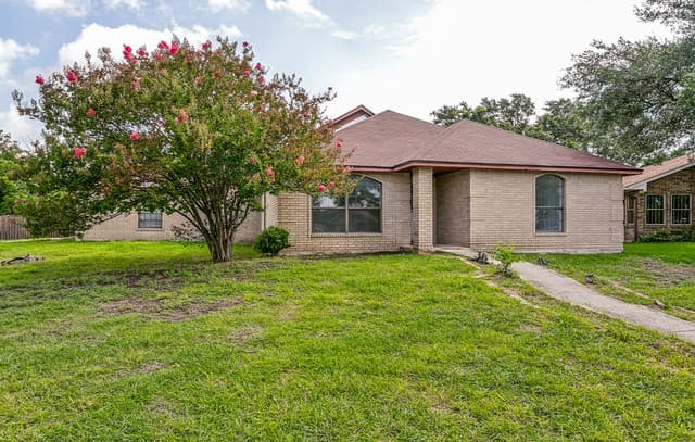 6703 Linn Lake Dr