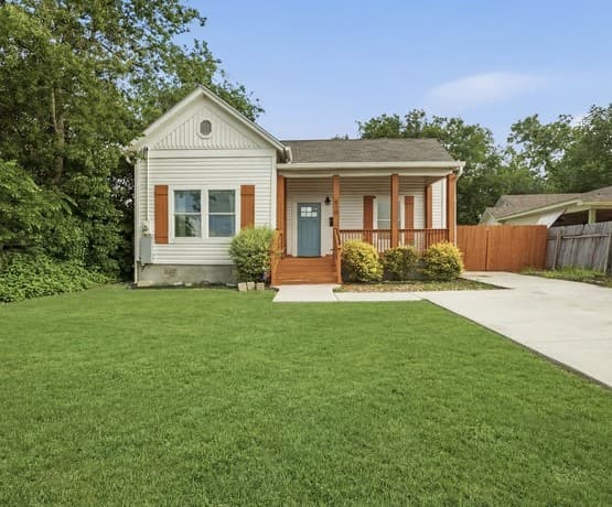 415 Aransas Ave