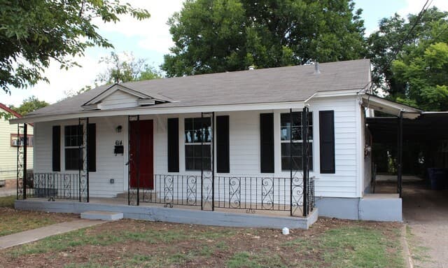 614 Harriman Pl