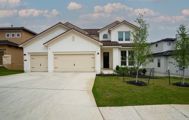8426 Sierra Hermosa