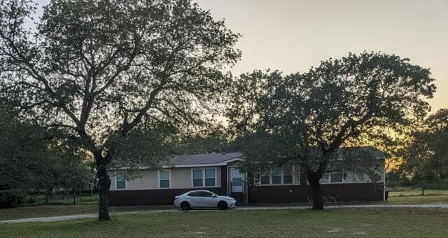 550 Avery Cir