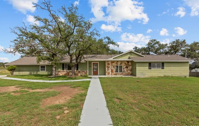 224 Lower Crabapple Rd