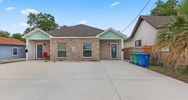 906 Gulf Unit 102