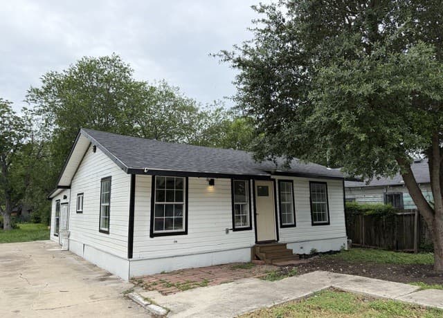 236 Brenner St, San Antonio, TX 78237