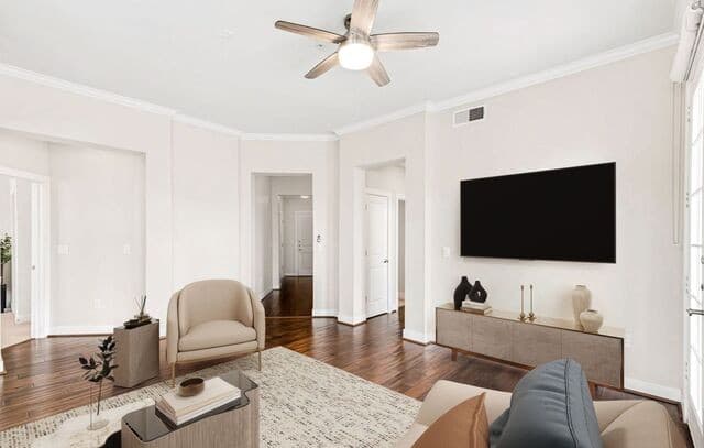 7342 Oak Manor Unit 7301