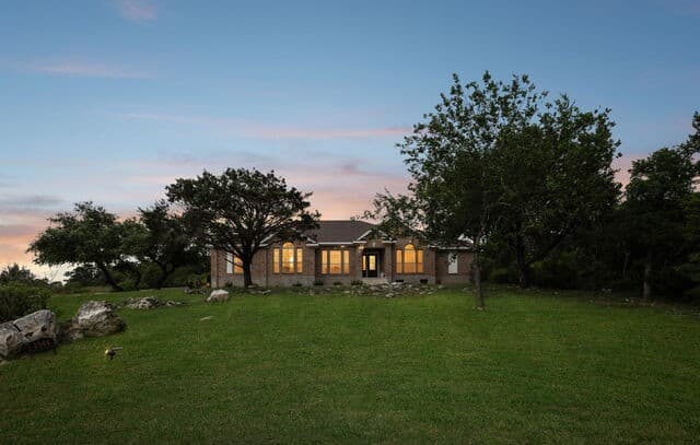 1544 County Road 2801 E