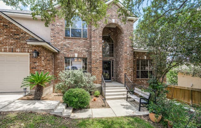 18210 Mantle Dr