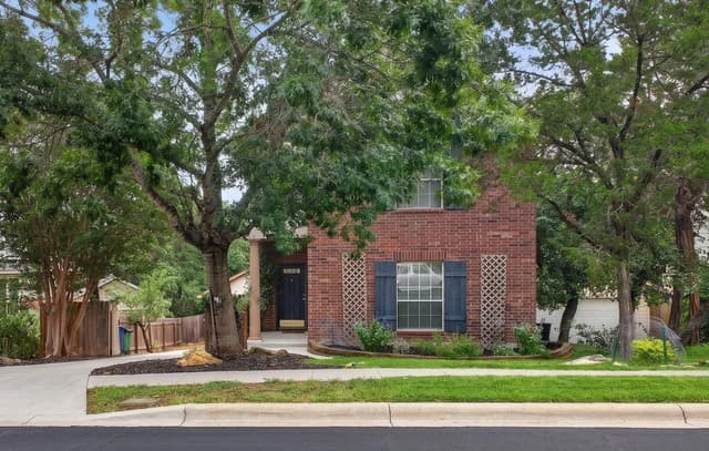 8811 Pavilion Pl