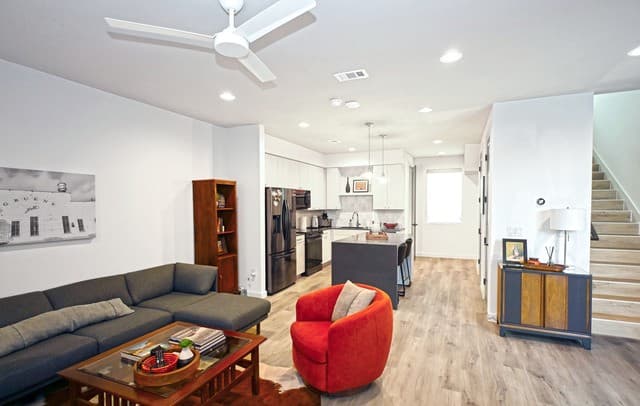 1208 N Academy Ave Unit # 3207