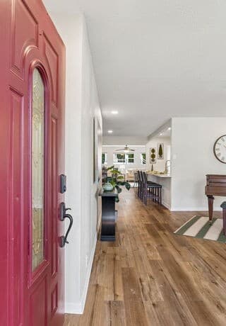 311 Waring Dr
