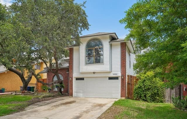 16922 Vista Briar Dr