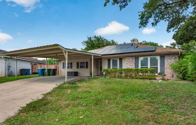 4727 Hidden Creek