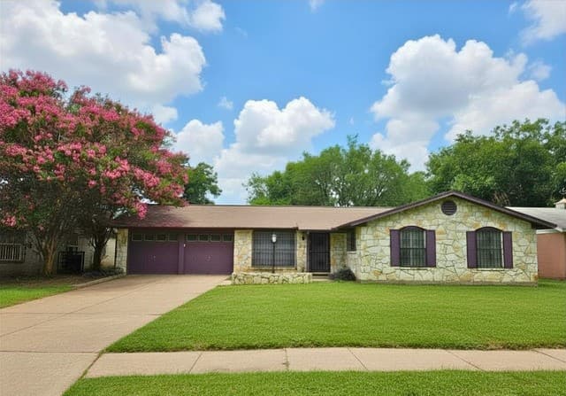 5031 Hershey Dr, San Antonio, TX 78220
