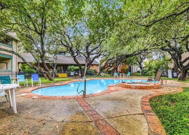 4839 Brandeis St. Unit 423