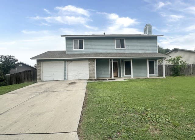 2611 Lakehaven