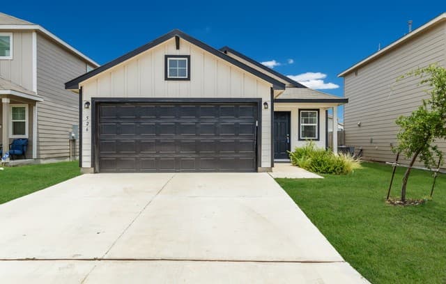 526 Wild Olive Way