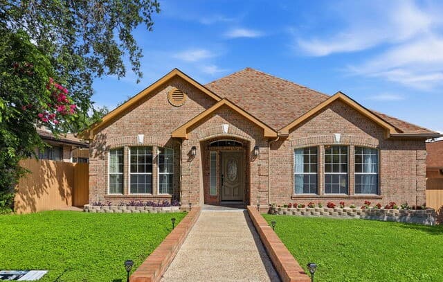 5910 Bayou Bnd