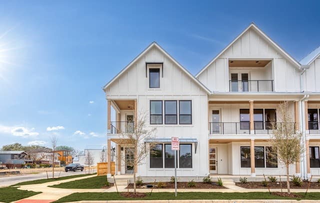 411 Mcmillan Pl