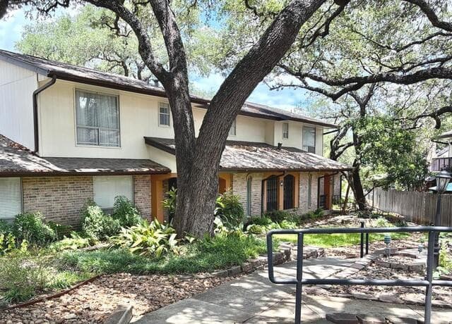 8915 Datapoint Dr Unit 44B
