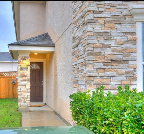 10915 Toscana Isle
