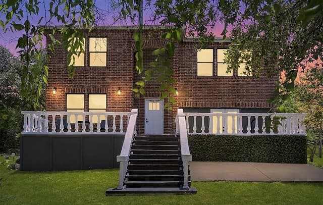 3406 Sunnydell Drive