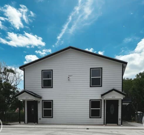 3007 Mcarthur Ave