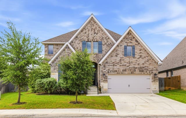 9128 Red Pony Dr, San Antonio, TX 78254