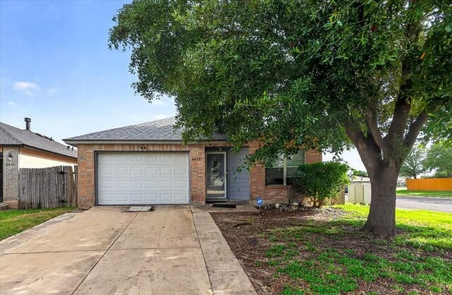 6435 Flatstone Pass