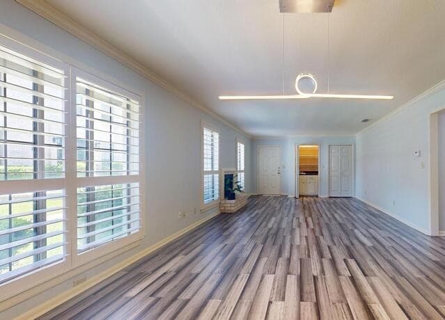 2611 Eisenhauer Unit 506