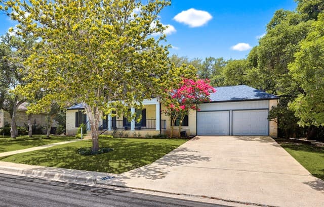 12831 Castle George