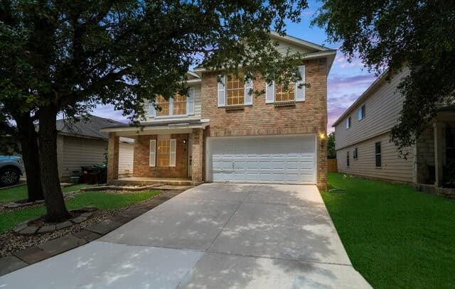 7827 Oakdale Park