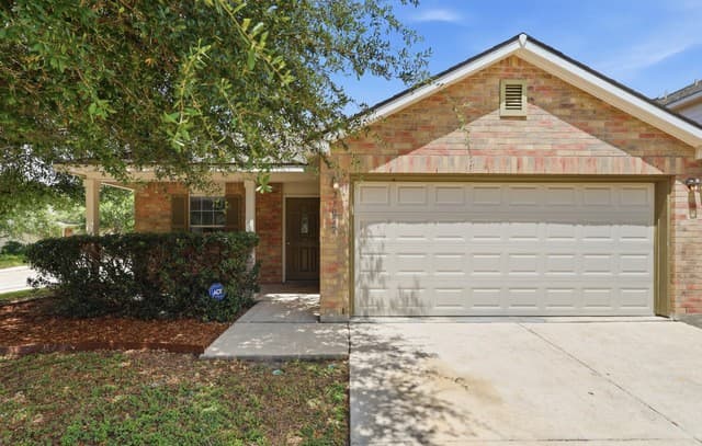 27022 Rustic Cabin, San Antonio, TX 78260