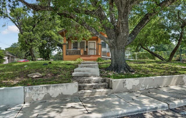 801 Aransas, San Antonio, TX 78210